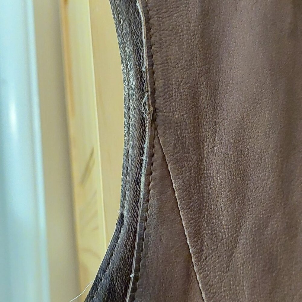 Vince. Brown Leather Sleeveless Short Dress w/pockets Size: 2 - Picture 10 of 10